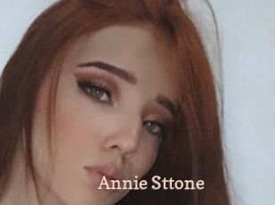 Annie_Sttone