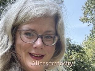 Alicescuriosity