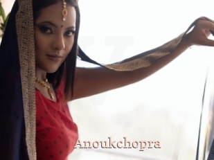 anoukchopra Chaude Vision