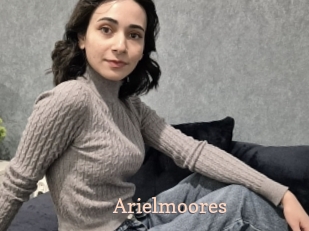 Arielmoores