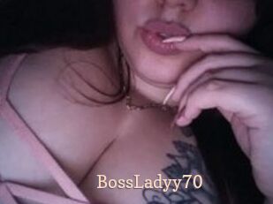 BossLadyy70