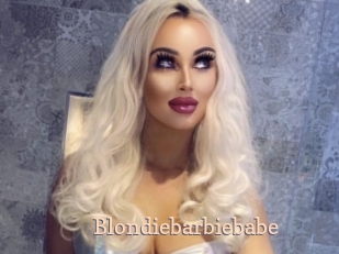 Blondiebarbiebabe