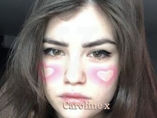 Caroline_x