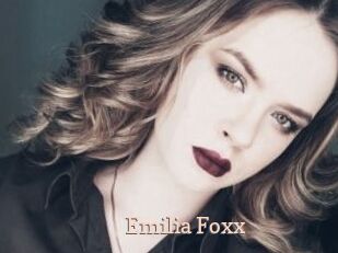 Emilia_Foxx