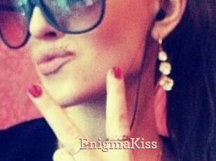 Enigma_Kiss