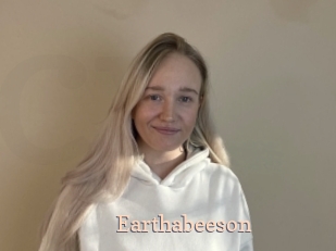 Earthabeeson
