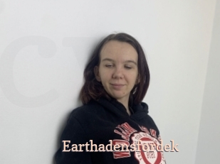 Earthadensfordek