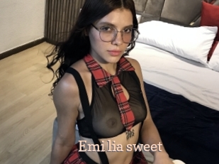 Emi_lia_sweet