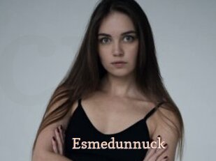 Esmedunnuck