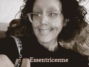 Essentricesme