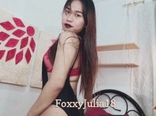 FoxxyJulia18