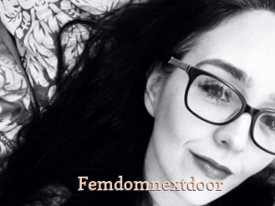 Femdomnextdoor