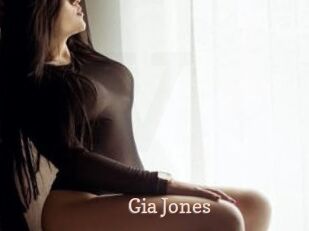 Gia_Jones