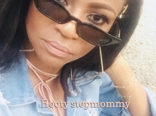 Hooty_stepmommy