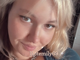 Hotemily69