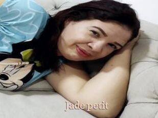 Jade_petit