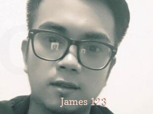 James_123