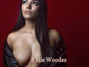 Kylie_Woodss