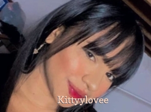 Kittyylovee
