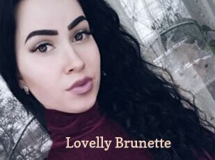 Lovelly_Brunette