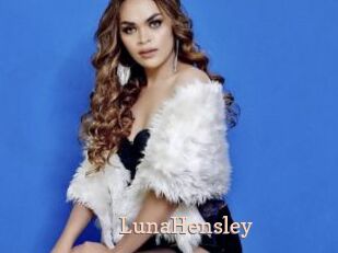 LunaHensley
