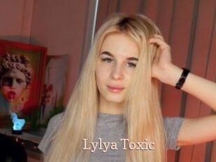 Lylya_Toxic