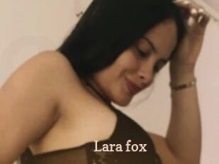 Lara_fox