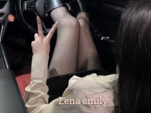 Lena_emily