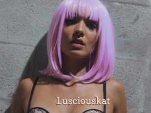 lusciouskat Chaude Vision