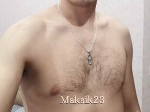 Maksik23