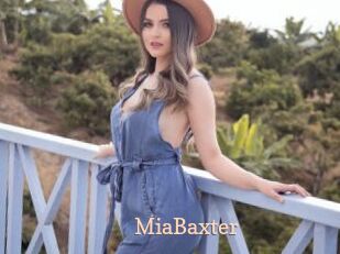 MiaBaxter