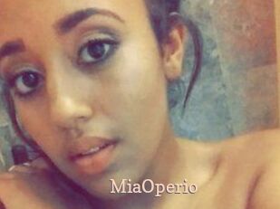 Mia_Operio