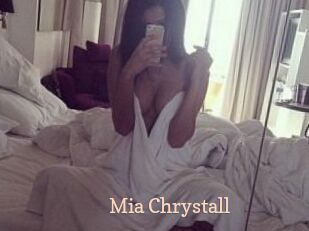 Mia_Chrystall