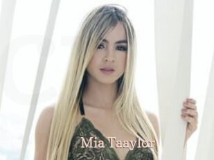 Mia_Taaylor