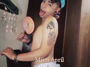 Miiss_April