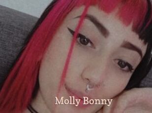 Molly_Bonny