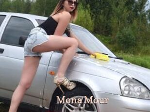 Mona_Mour