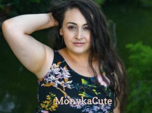 MonykaCute