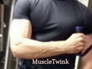 MuscleTwink