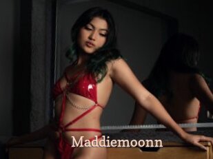Maddiemoonn