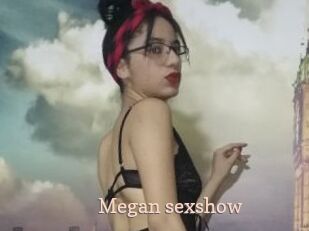 Megan_sexshow
