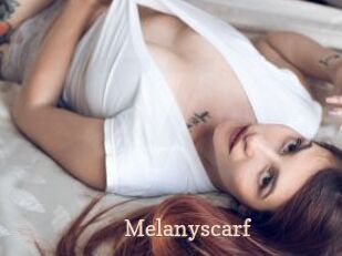 Melanyscarf