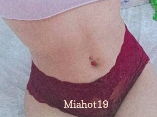 Miahot19