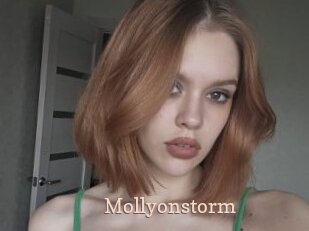 Mollyonstorm