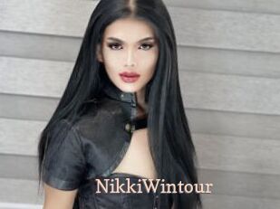 NikkiWintour