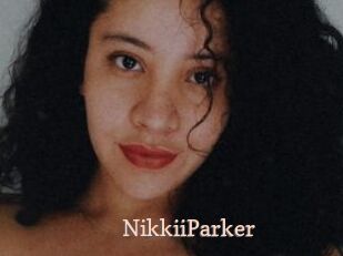 NikkiiParker