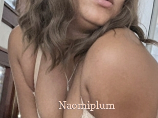 Naomiplum
