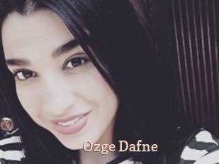 Ozge_Dafne