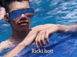 Ricki_hott