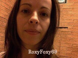 RoxyFoxy_69
